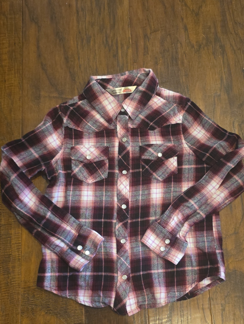 Cumberland Outfitters Western Pearl Snap Shirt Size Med.